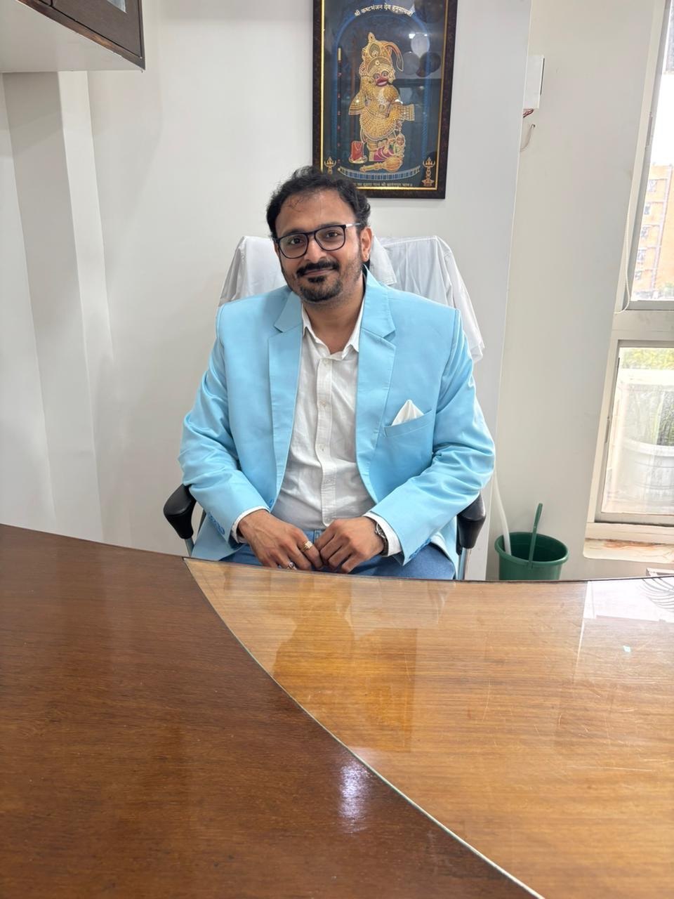 Dr Chitrang Shah at Dr. SHAH’s Dental Clinic and Implant Center